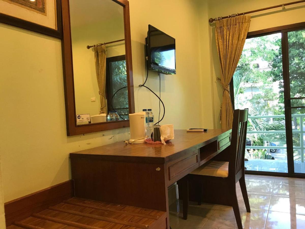 Kasemsuk Guesthouse Sha Extra Plus Karon Exterior foto