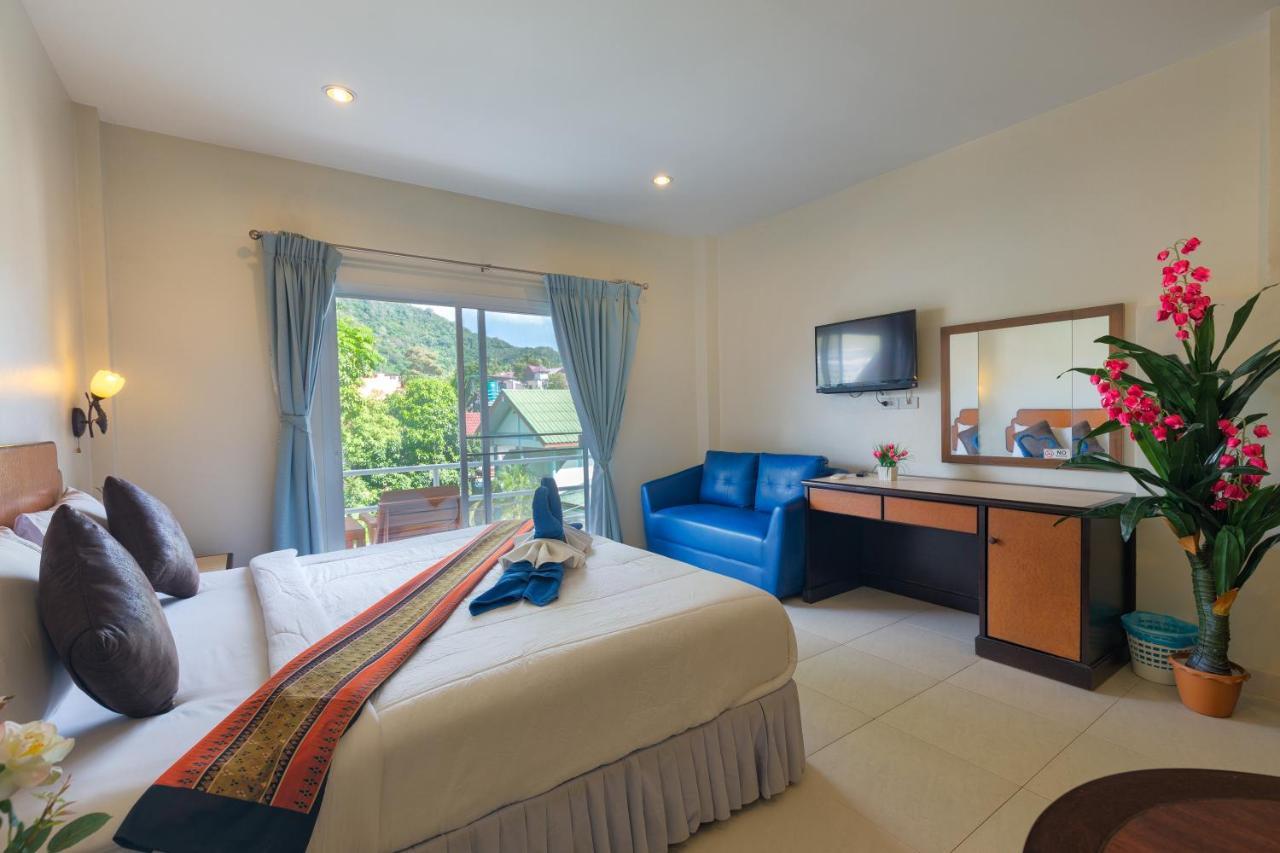 Kasemsuk Guesthouse Sha Extra Plus Karon Exterior foto